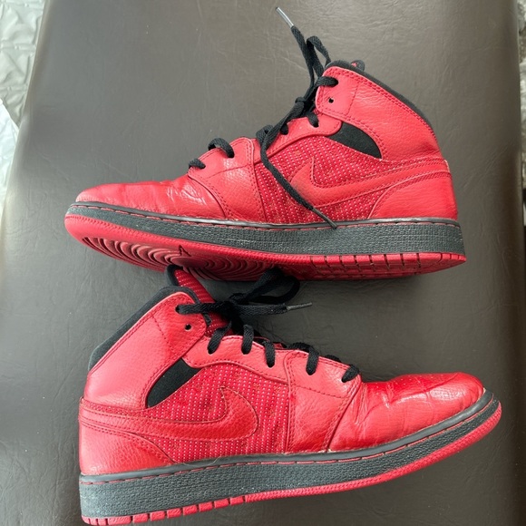 Retro jordan size 6y womens size 7.5 - Picture 1 of 4